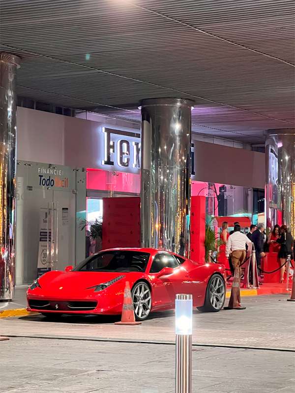 FERRARI ROMA SPIDER